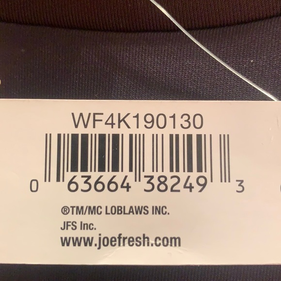 A never used Joe Fresh large women’s crew neck sweater - Picture 4 of 7